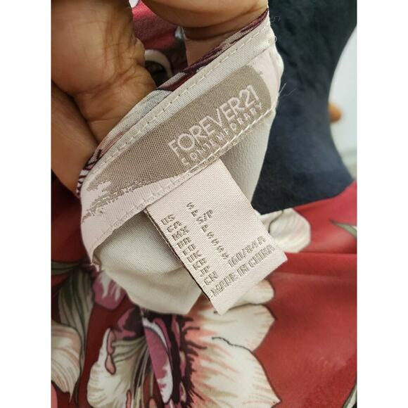 Forever21 Women's Red Polyester V-Neck Cold Shoulder Sleeve Knee Length Dress S - Picture 9 of 11